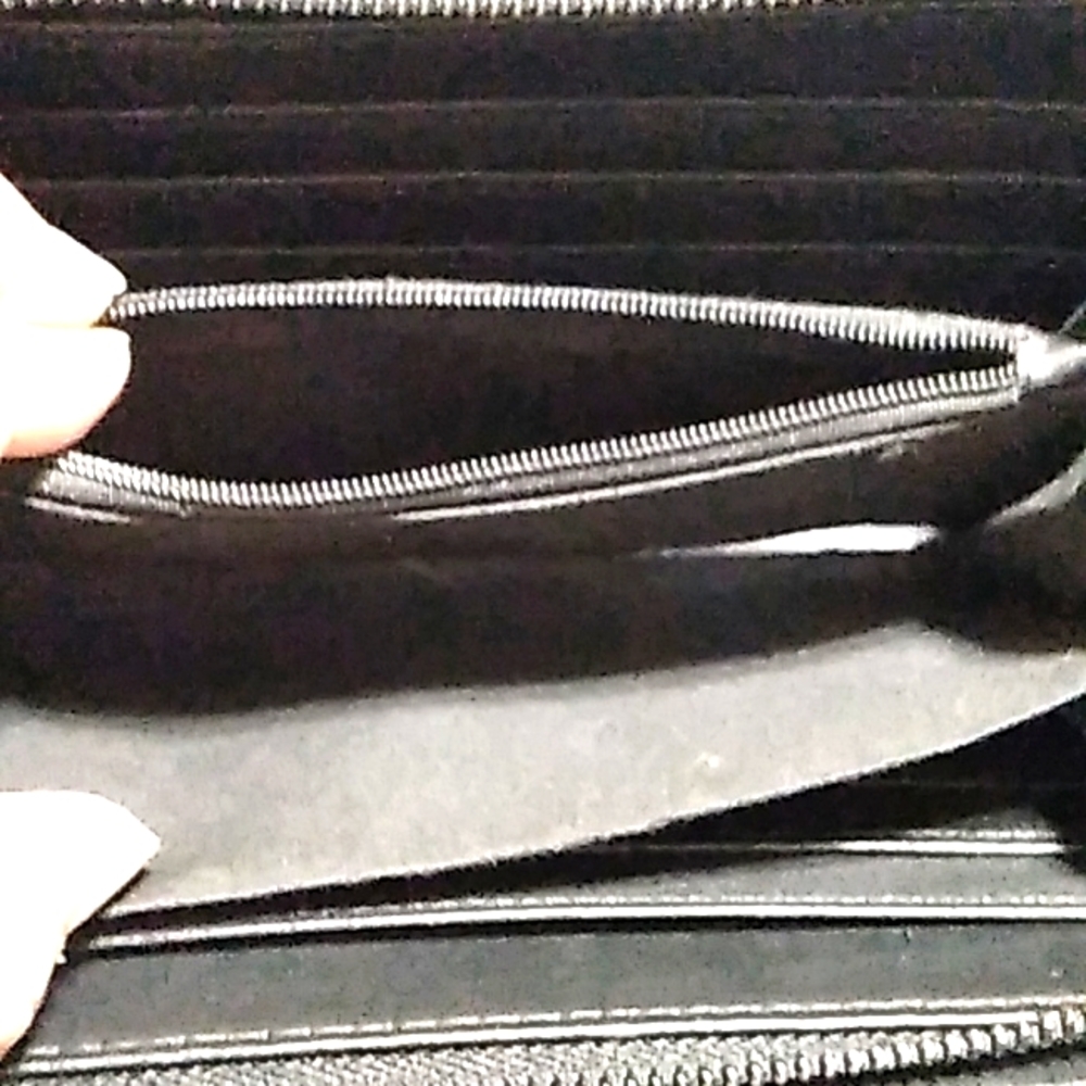 Wallet - Picture 3 of 6